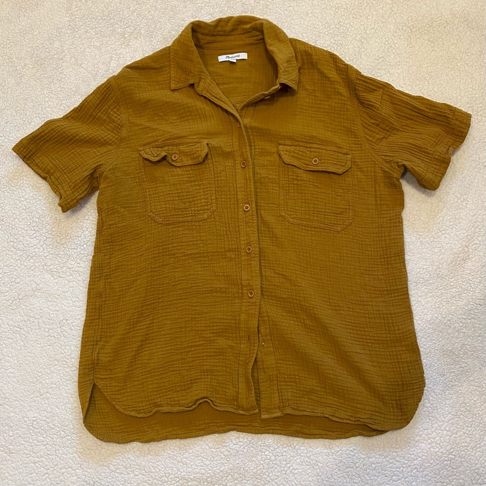 Madewell short sleeve lightspun flap picket Medium